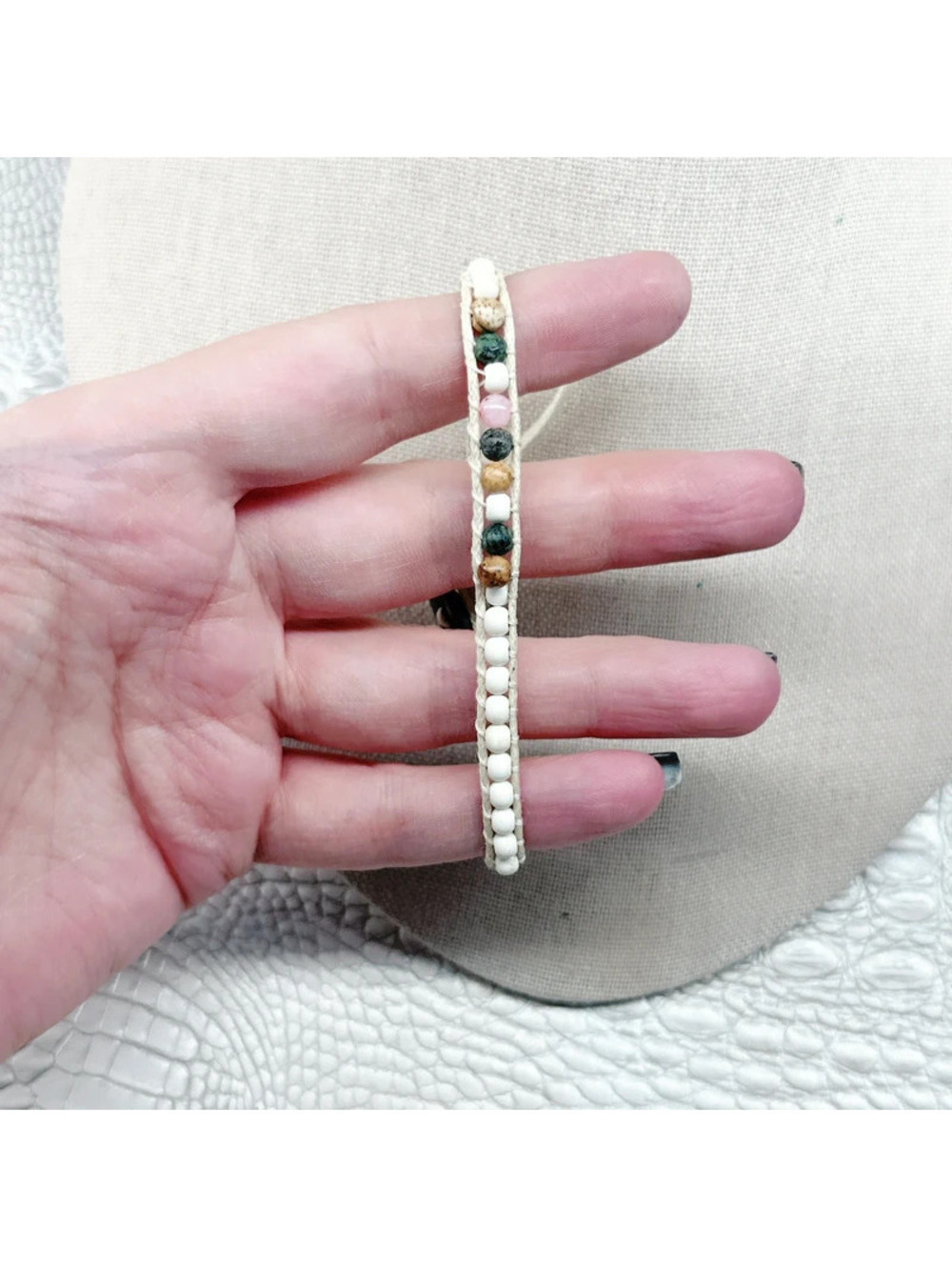 5082mc. Beige Handmade Bracelet Stone